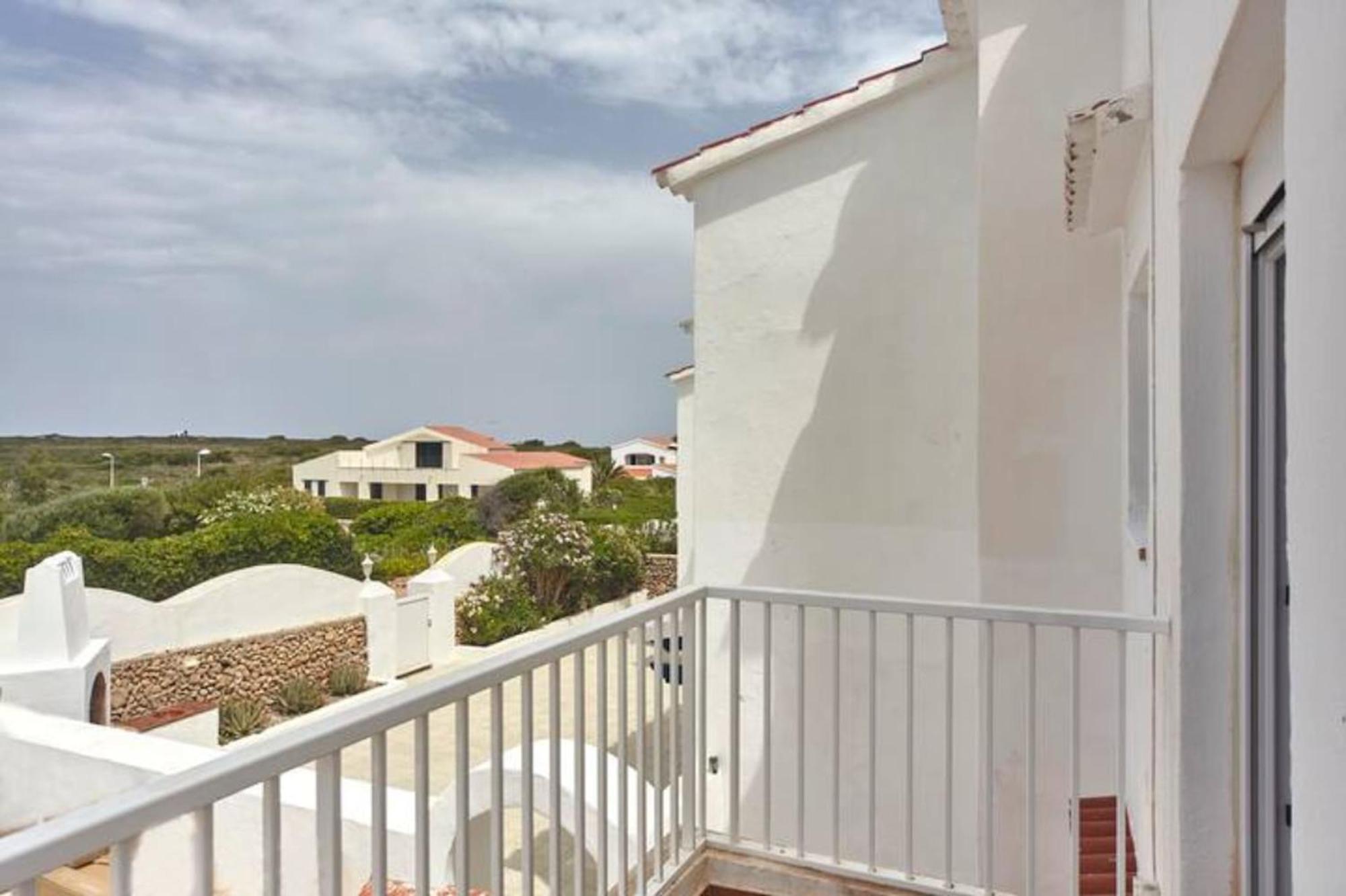 Arenal D'En Castell North Apartment Es Mercadal Exterior photo